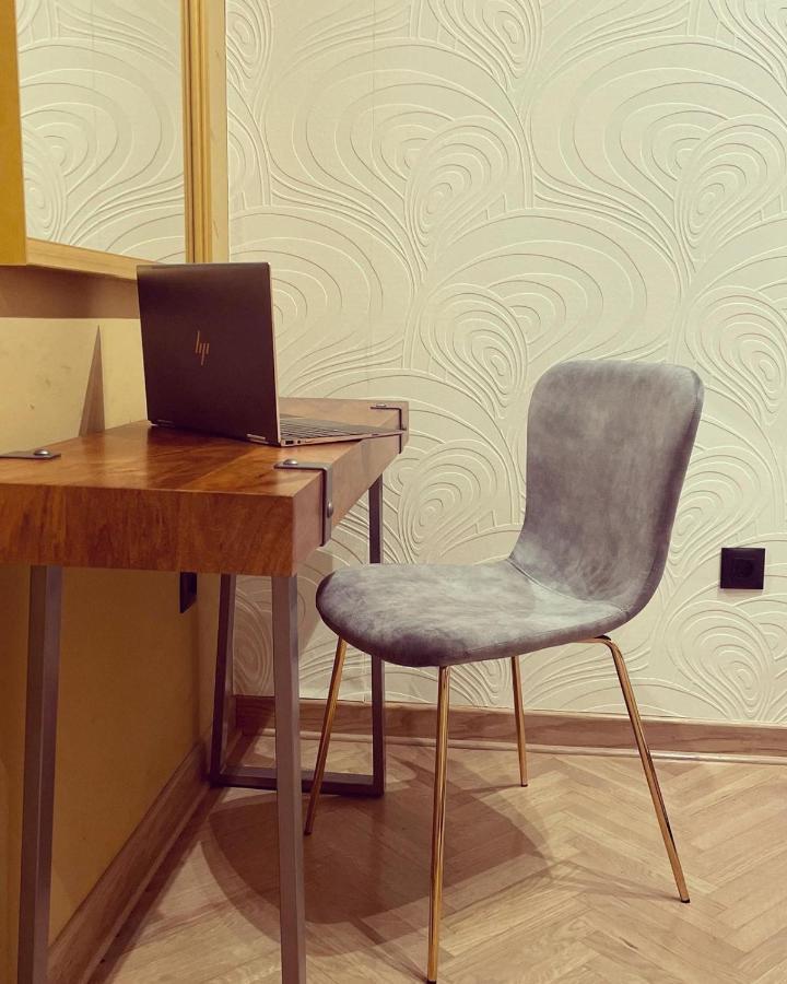 Corso Apartment ชาชาค ภายนอก รูปภาพ